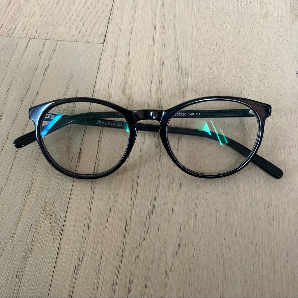 Blue light glasses